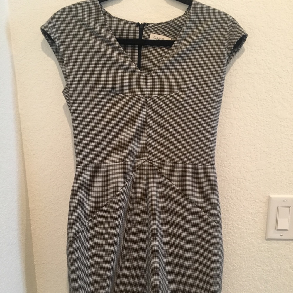 ✨REDUCED ✨ Calvin Klein gingham dress size: 4